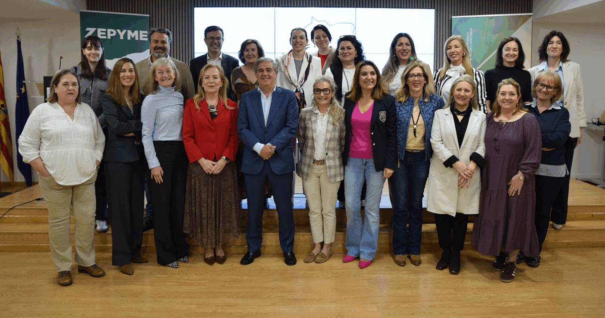 El presidente de la AEFA participa en los desayunos de Arame-Zepyme